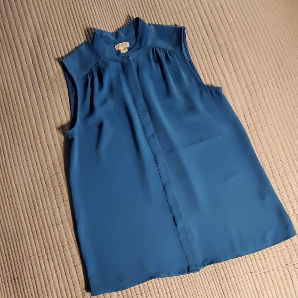 J Crew sleeveless blouse